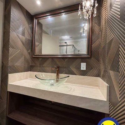 Apartamento com 109m², 3 quartos (sendo 2 suítes), 1 garagem, no bairro Centro em Florianópolis