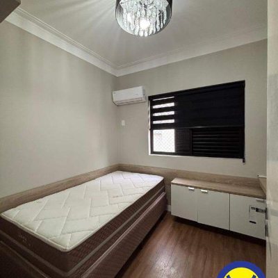 Apartamento com 109m², 3 quartos (sendo 2 suítes), 1 garagem, no bairro Centro em Florianópolis
