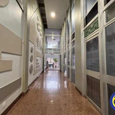 Sala com 84m², 1 garagem, no bairro Centro em Florianópolis