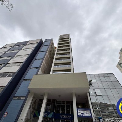 Sala com 84m², 1 garagem, no bairro Centro em Florianópolis