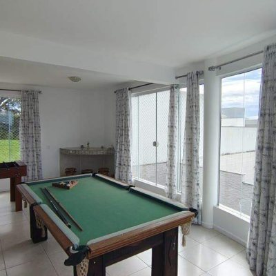 Casa com 392m², 3 quartos (sendo 1 suíte), 1 garagem, no bairro Pedra Branca em Palhoça