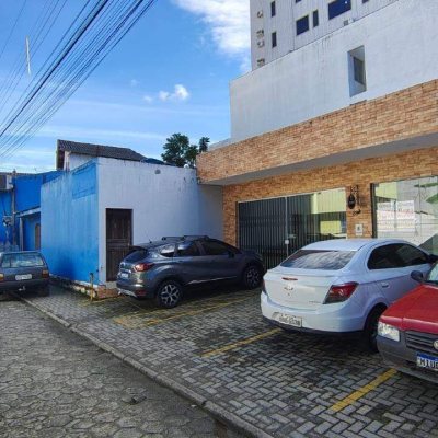 Loja com 105m², 2 garagens, no bairro Centro em Palhoça