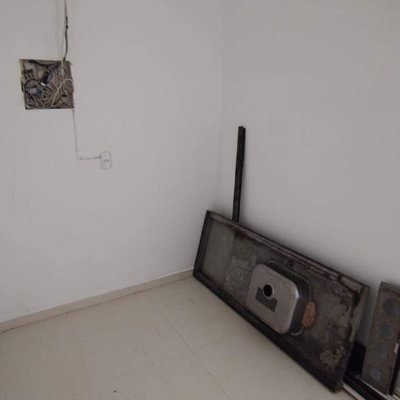 Loja com 105m², 2 garagens, no bairro Centro em Palhoça