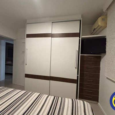 Apartamento com 94m², 3 quartos (sendo 1 suíte), 1 garagem, no bairro João Paulo em Florianópolis