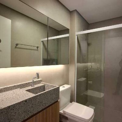 Apartamento com 34m², 1 quarto, 1 garagem, no bairro Trindade em Florianópolis
