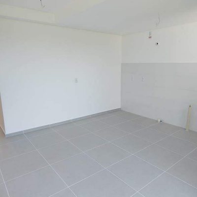Apartamento com 50m², 2 quartos, no bairro Serraria em São José