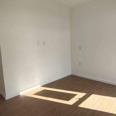 Apartamento com 50m², 2 quartos, no bairro Serraria em São José