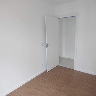Apartamento com 50m², 2 quartos, 1 garagem, no bairro Serraria em São José