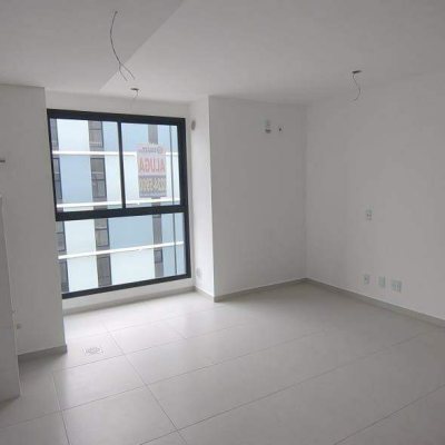 Apartamento com 50m², 2 quartos, 1 garagem, no bairro Serraria em São José