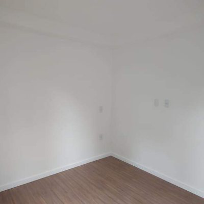 Apartamento com 50m², 2 quartos, 1 garagem, no bairro Serraria em São José