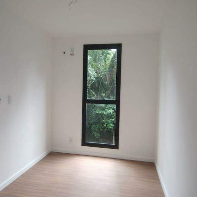 Apartamento com 50m², 2 quartos, 1 garagem, no bairro Serraria em São José