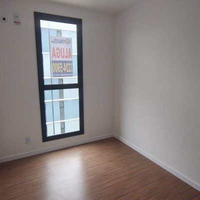 Apartamento com 50m², 2 quartos, 1 garagem, no bairro Serraria em São José