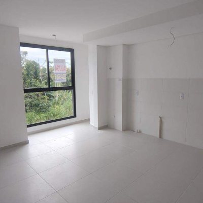 Apartamento com 50m², 2 quartos, 1 garagem, no bairro Serraria em São José