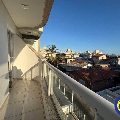 Apartamento com 92m², 3 quartos (sendo 1 suíte), 1 garagem, no bairro Campeche em Florianópolis