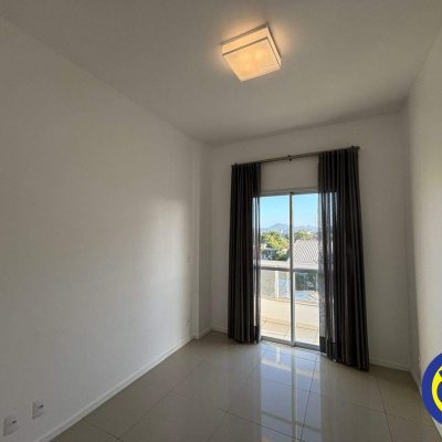 Apartamento com 92m², 3 quartos (sendo 1 suíte), 1 garagem, no bairro Campeche em Florianópolis