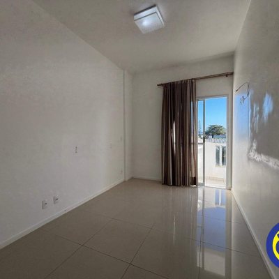 Apartamento com 92m², 3 quartos (sendo 1 suíte), 1 garagem, no bairro Campeche em Florianópolis