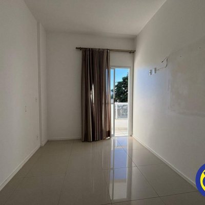 Apartamento com 92m², 3 quartos (sendo 1 suíte), 1 garagem, no bairro Campeche em Florianópolis