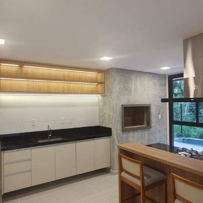 Apartamento com 50m², 2 quartos, 1 garagem, no bairro Serraria em São José