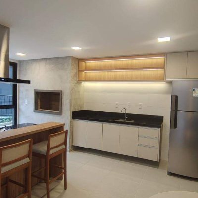 Apartamento com 50m², 2 quartos, 1 garagem, no bairro Serraria em São José