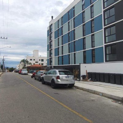 Apartamento com 50m², 2 quartos, 1 garagem, no bairro Serraria em São José