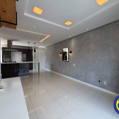 Apartamento com 81m², 2 quartos (sendo 1 suíte), 2 garagens, no bairro Itacorubi em Florianópolis