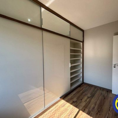 Apartamento com 81m², 2 quartos (sendo 1 suíte), 2 garagens, no bairro Itacorubi em Florianópolis
