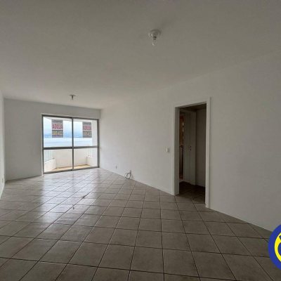 Apartamento com 108m², 2 quartos (sendo 1 suíte), 1 garagem, no bairro Agronômica em Florianópolis