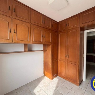 Apartamento com 108m², 2 quartos (sendo 1 suíte), 1 garagem, no bairro Agronômica em Florianópolis