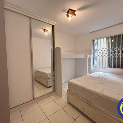 Apartamento com 46m², 1 quarto, 1 garagem, no bairro Agronômica em Florianópolis