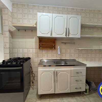 Apartamento com 46m², 1 quarto, 1 garagem, no bairro Agronômica em Florianópolis