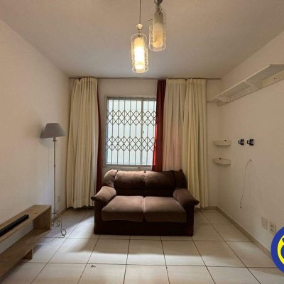 Apartamento com 46m², 1 quarto, 1 garagem, no bairro Agronômica em Florianópolis