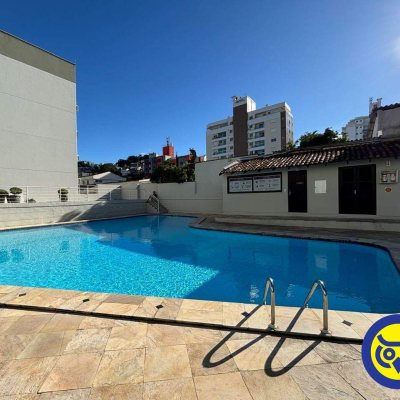 Apartamento com 46m², 1 quarto, 1 garagem, no bairro Agronômica em Florianópolis