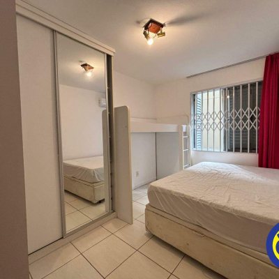 Apartamento com 46m², 1 quarto, 1 garagem, no bairro Agronômica em Florianópolis