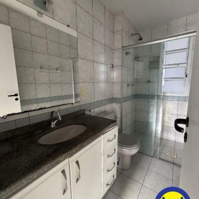 Apartamento com 85m², 3 quartos (sendo 1 suíte), 1 garagem, no bairro Trindade em Florianópolis