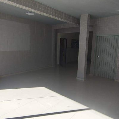 Loja com 62m², no bairro Campinas em São José