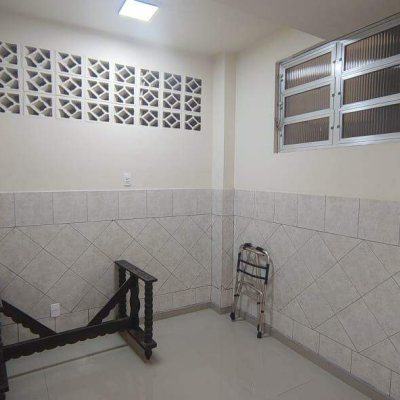 Loja com 62m², no bairro Campinas em São José