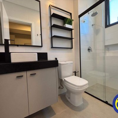 Apartamento com 31m², 1 quarto, 1 garagem, no bairro Centro em Florianópolis