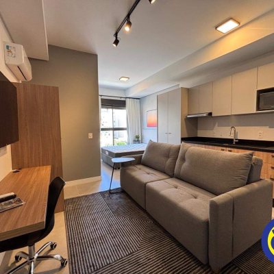 Apartamento com 31m², 1 quarto, 1 garagem, no bairro Centro em Florianópolis