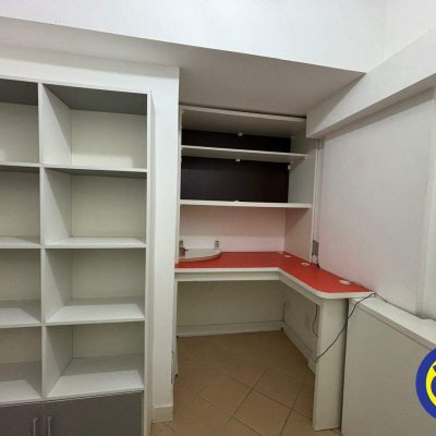 Sala com 74m², no bairro Centro em Florianópolis