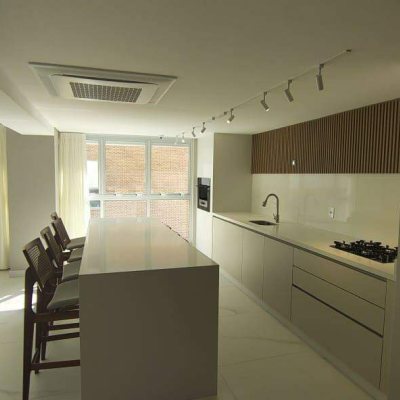 Apartamento com 79m², 2 quartos (sendo 1 suíte), 1 garagem, no bairro João Paulo em Florianópolis