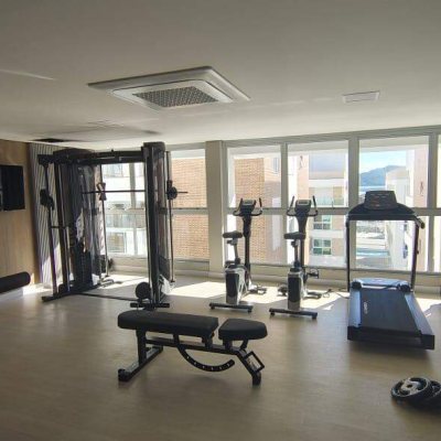 Apartamento com 79m², 2 quartos (sendo 1 suíte), 1 garagem, no bairro João Paulo em Florianópolis