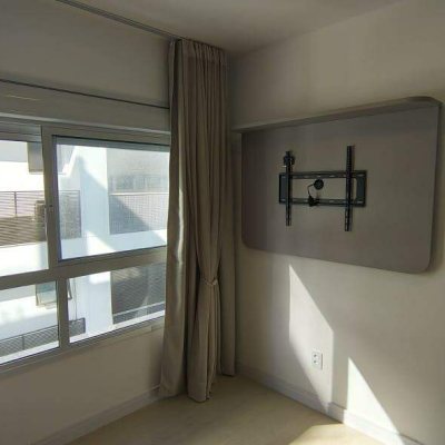 Apartamento com 79m², 2 quartos (sendo 1 suíte), 1 garagem, no bairro João Paulo em Florianópolis