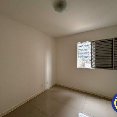Apartamento com 113m², 3 quartos, 1 suíte, 2 garagens, no bairro Centro em Florianópolis