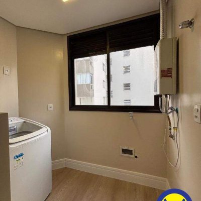 Apartamento com 63m², 2 quartos, 2 suítes, 1 garagem, no bairro Agronômica em Florianópolis