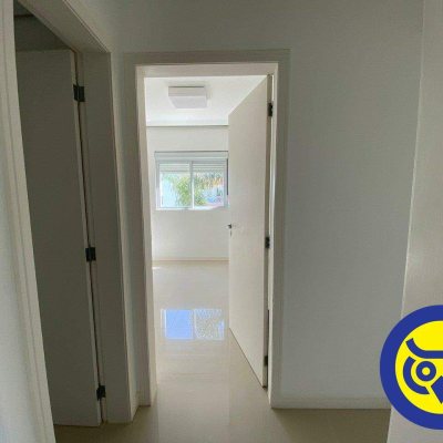 Apartamento com 130m², 3 quartos, 1 suíte, 1 garagem, no bairro Campeche em Florianópolis