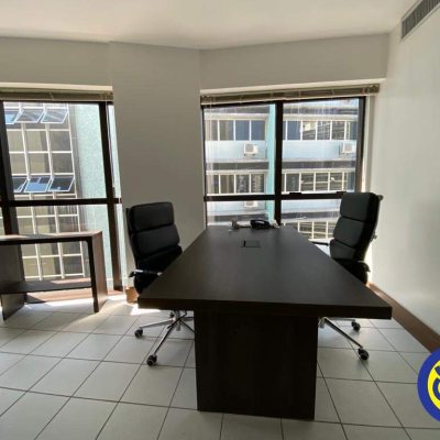 Salas/Conjuntos com 32m², 1 garagem, no bairro Centro em Florianópolis