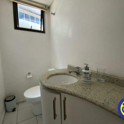Salas/Conjuntos com 32m², 1 garagem, no bairro Centro em Florianópolis