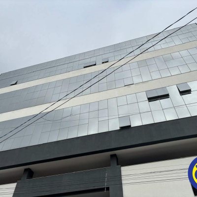 Salas/Conjuntos com 28m², 1 garagem, no bairro Saco dos Limões em Florianópolis