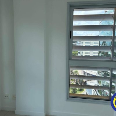 Salas/Conjuntos com 38m², 1 garagem, no bairro Trindade em Florianópolis