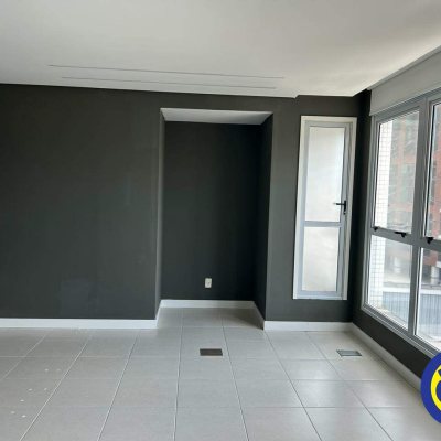 Salas/Conjuntos com 38m², 1 garagem, no bairro Trindade em Florianópolis